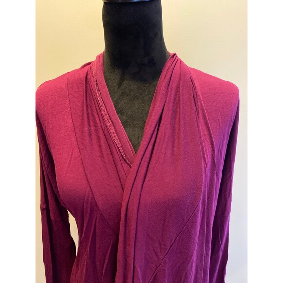 Liz Claiborne Blouse Size Large Top Wine Burgundy Color Faux Wrap + Stretch - Picture 3 of 10